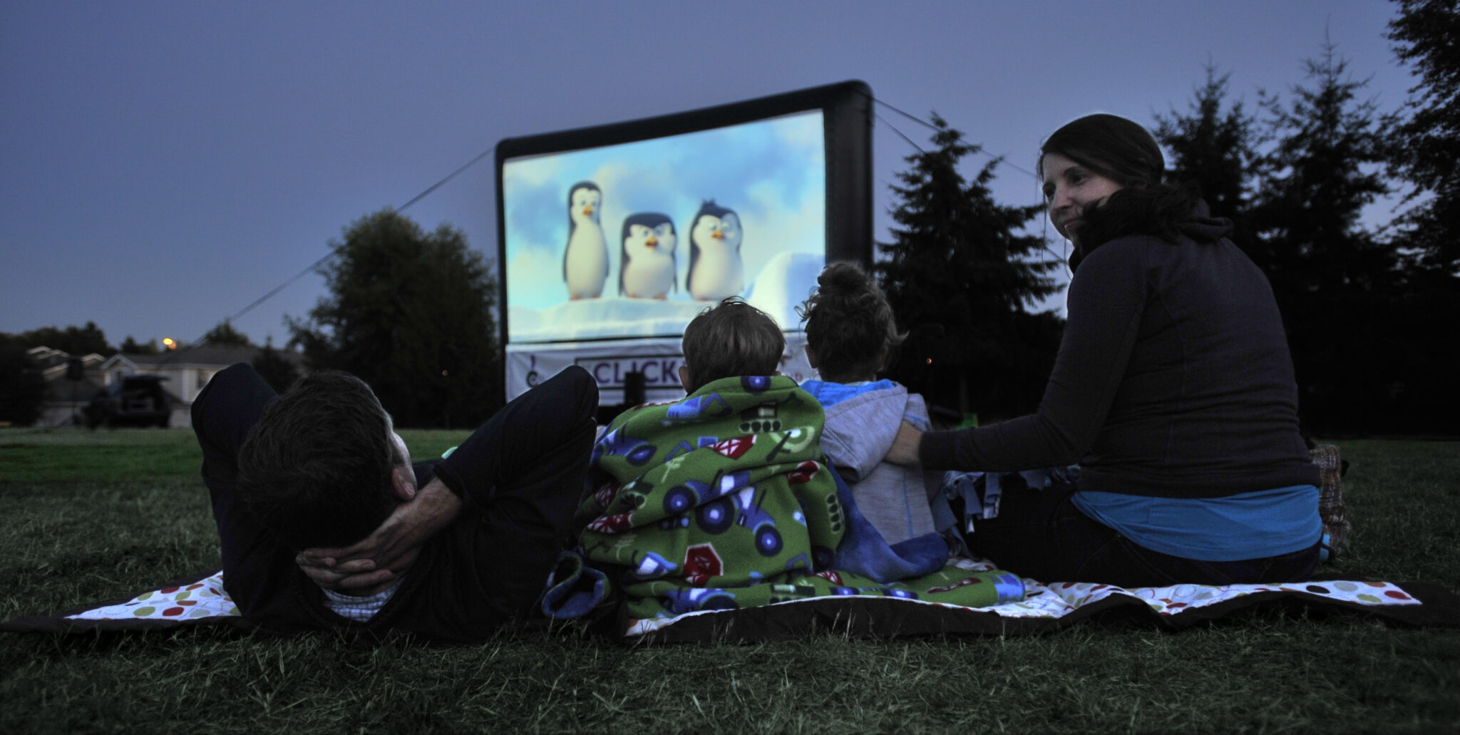 movies in the park tacoma：films at metro parks tacoma