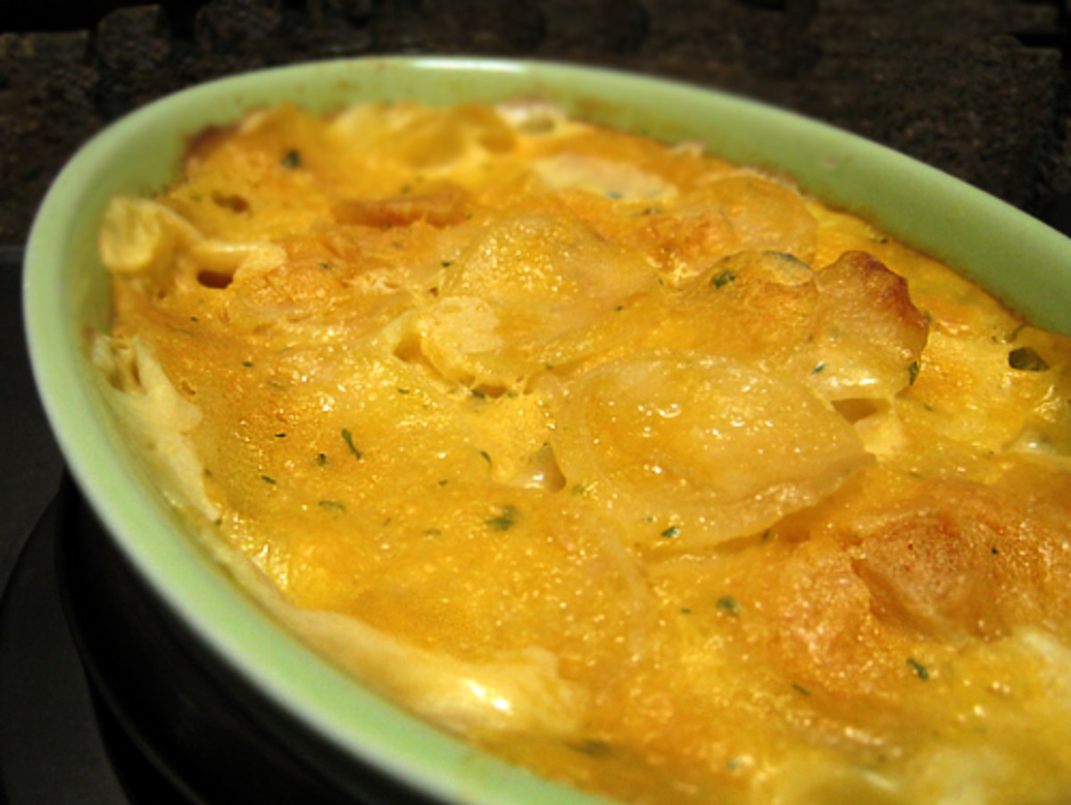 velveeta cheese scalloped potato dish