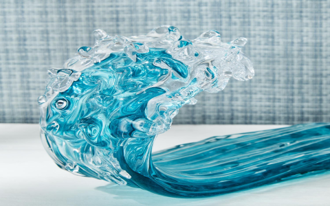 blown away glass for sale：stunning glass sculptures available for purchase