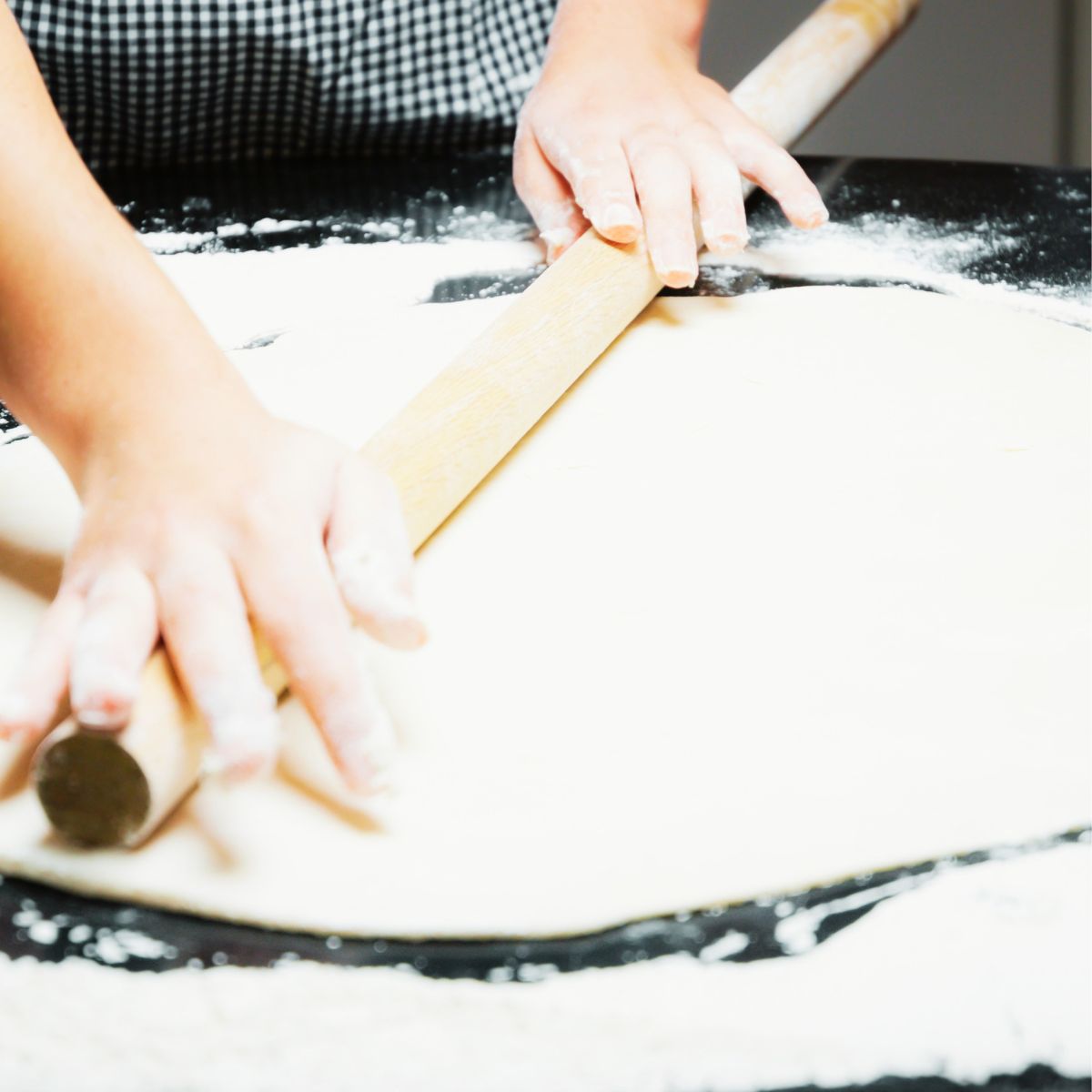 best surface for rolling dough：optimal dough rolling surface