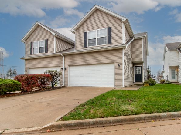 townhomes for sale in bloomington il