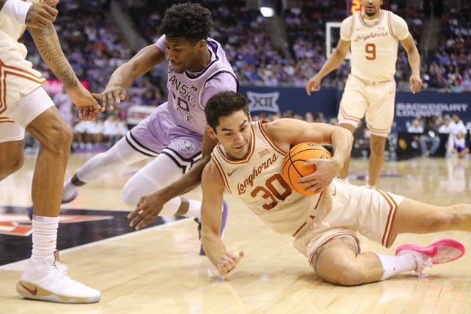kansas st vs texas basketball：kansas state faces off with texas in basketball showdown