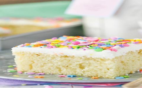 is it possible to use standard cake mix in an easy bake oven？
