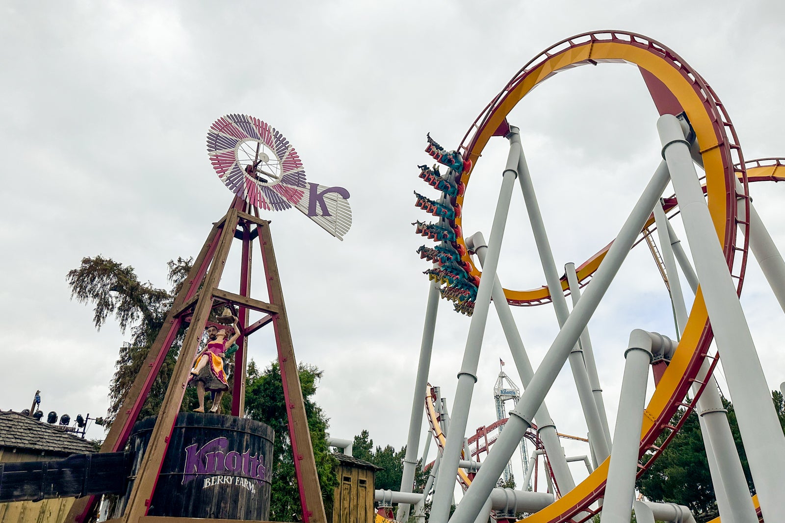 which cedar fair park has the most affordable season pass