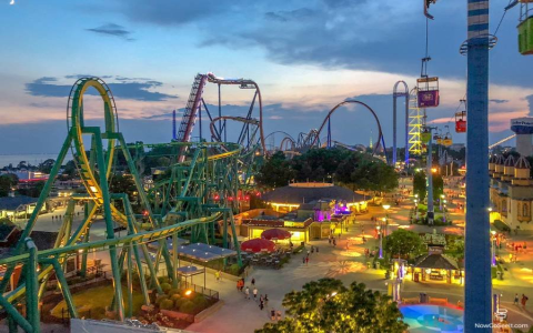 cedar fair vs cedar point：cedar fair compared to cedar point