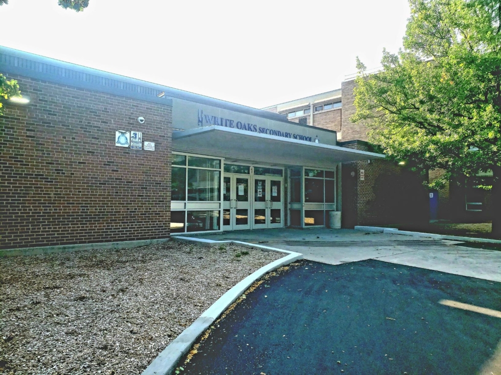 white oak highschool:white oak secondary school