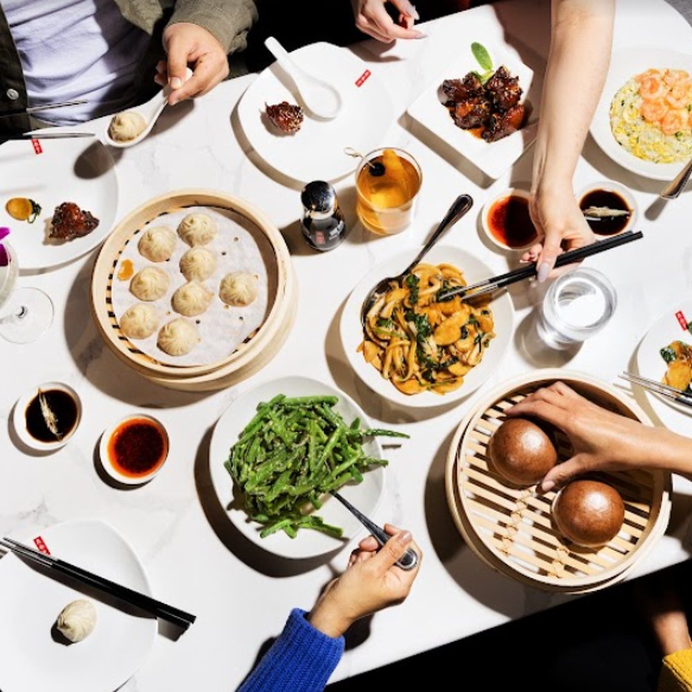 restaurants near pacific place:eateries close to pacific place