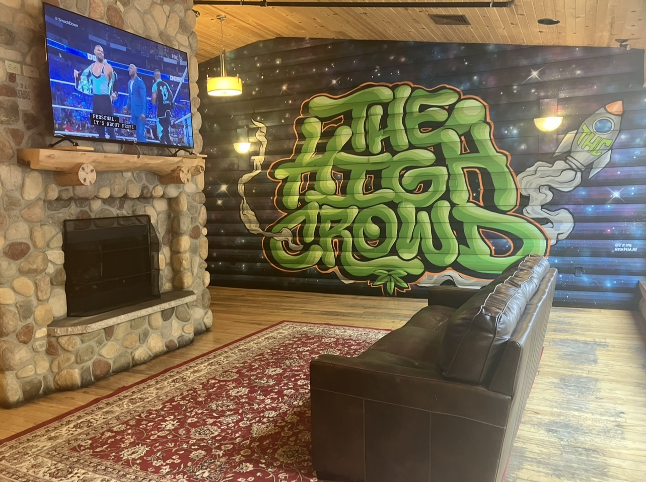 the high crowd cafe madison wi:madison's bustling gathering spot