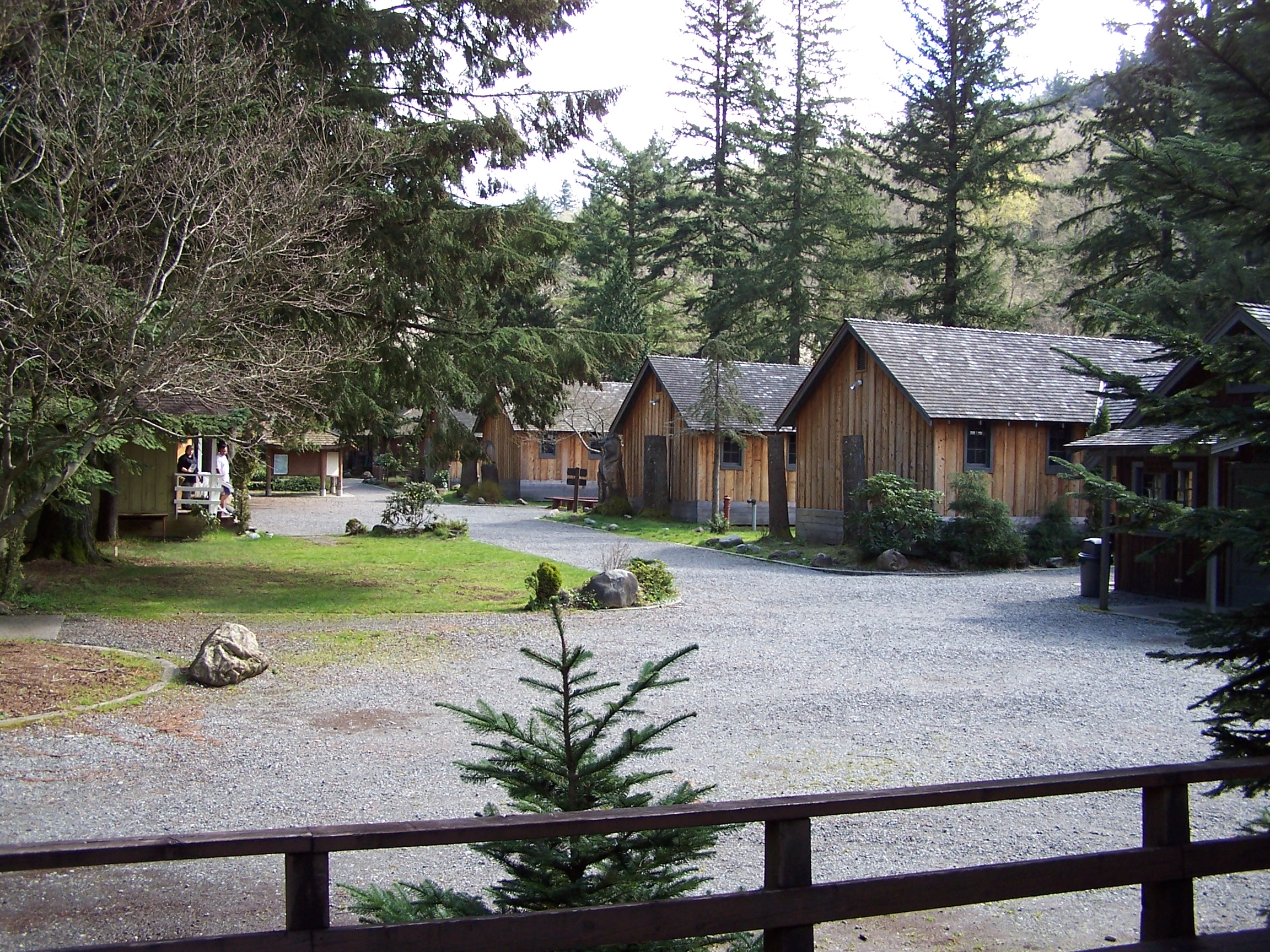 camp waskowitz camp store：waskowitz camp commissary