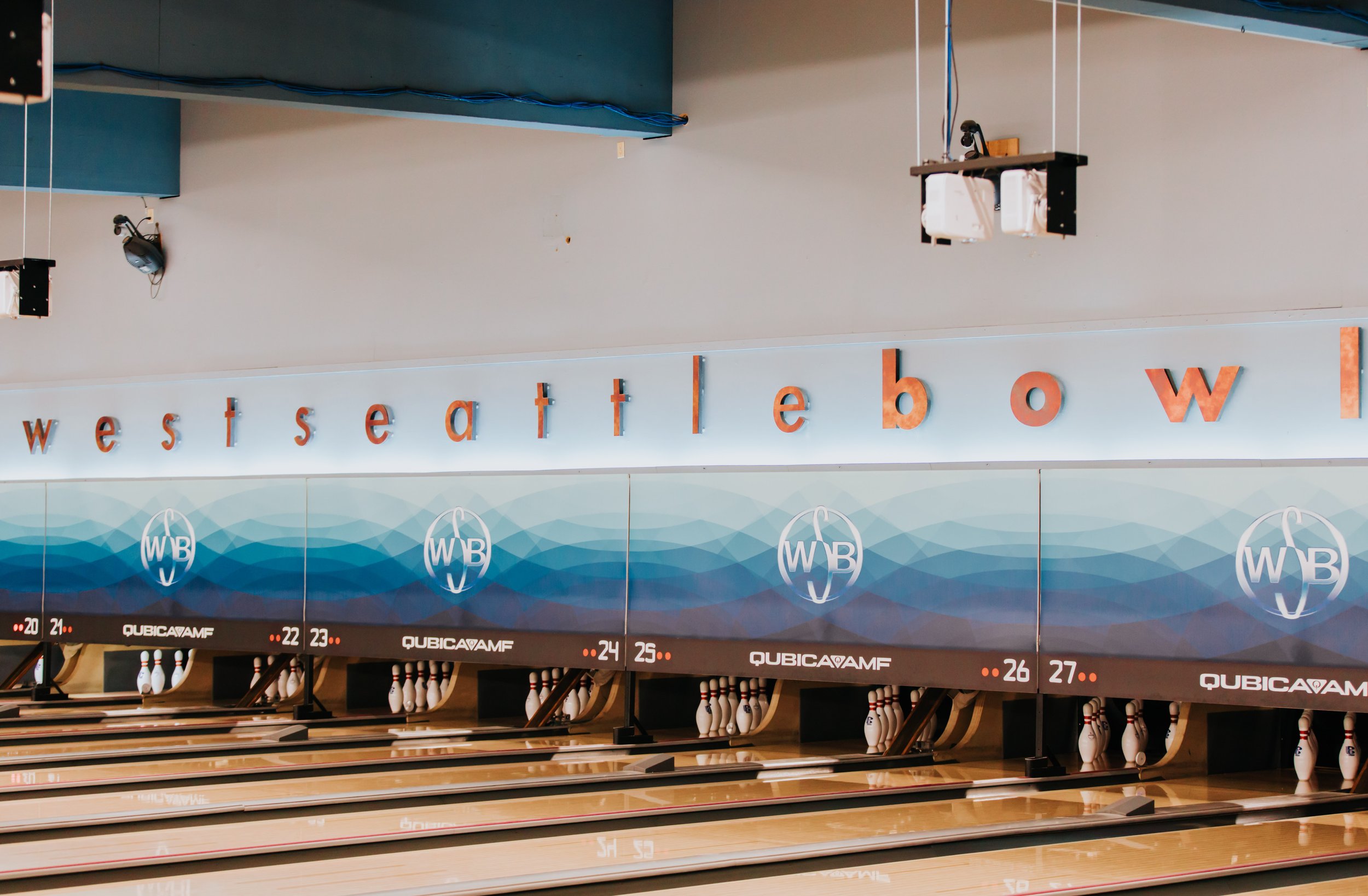 seattle bowling:seattle bowling alley