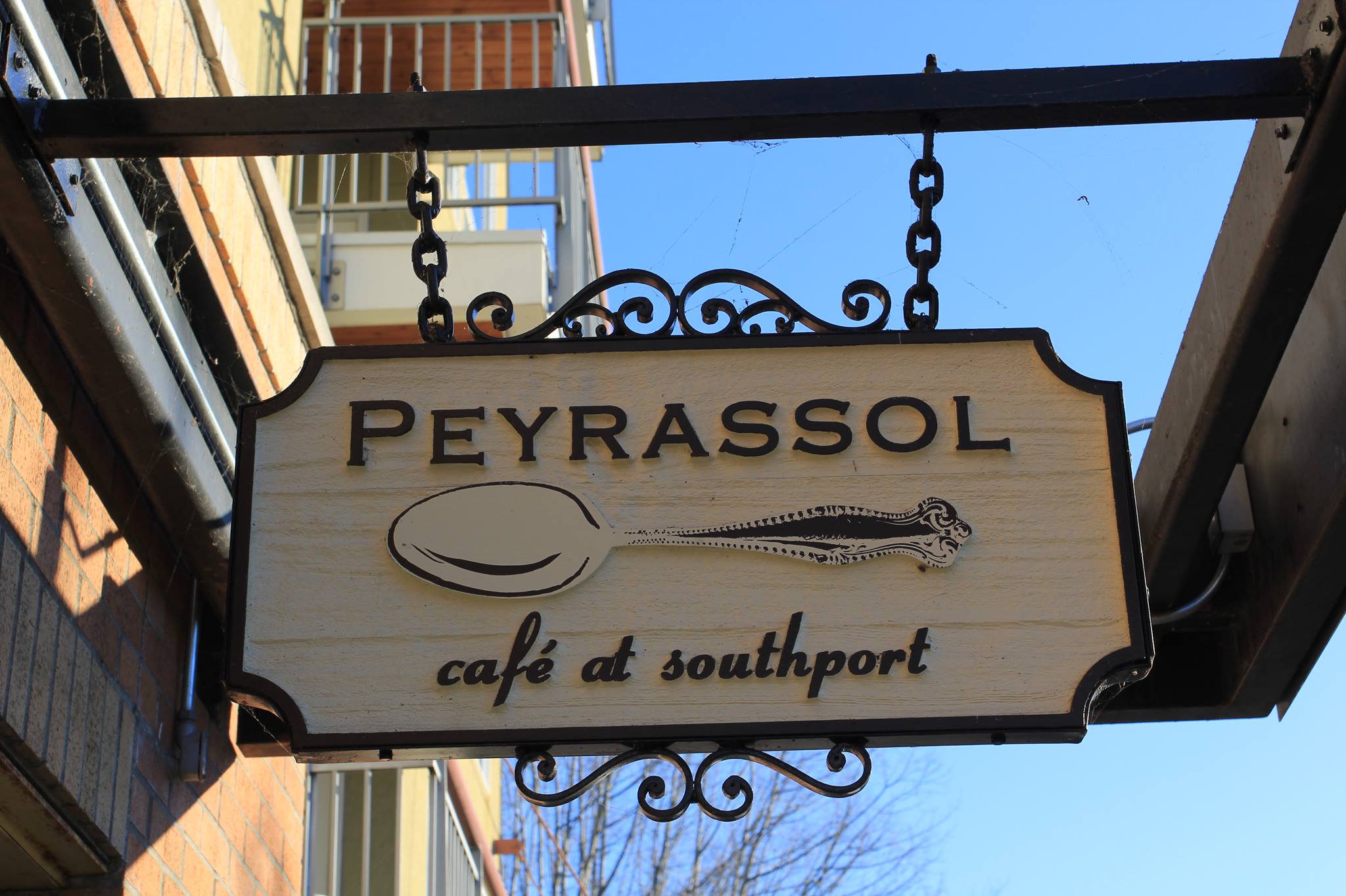 peyrassol cafe at southport：peyrassol café in southport