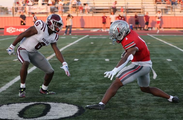 lake belton football：central texas gridiron clash
