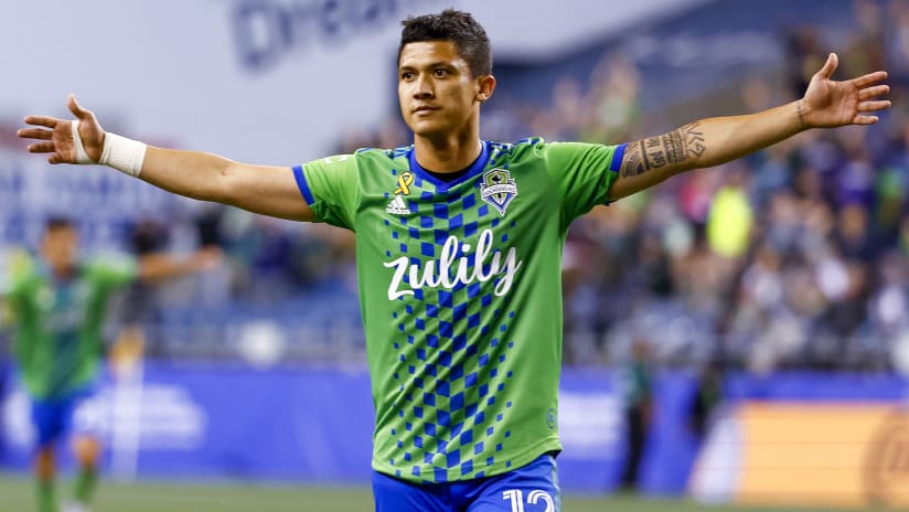 fredy montero sounders:fredy montero and the sounders