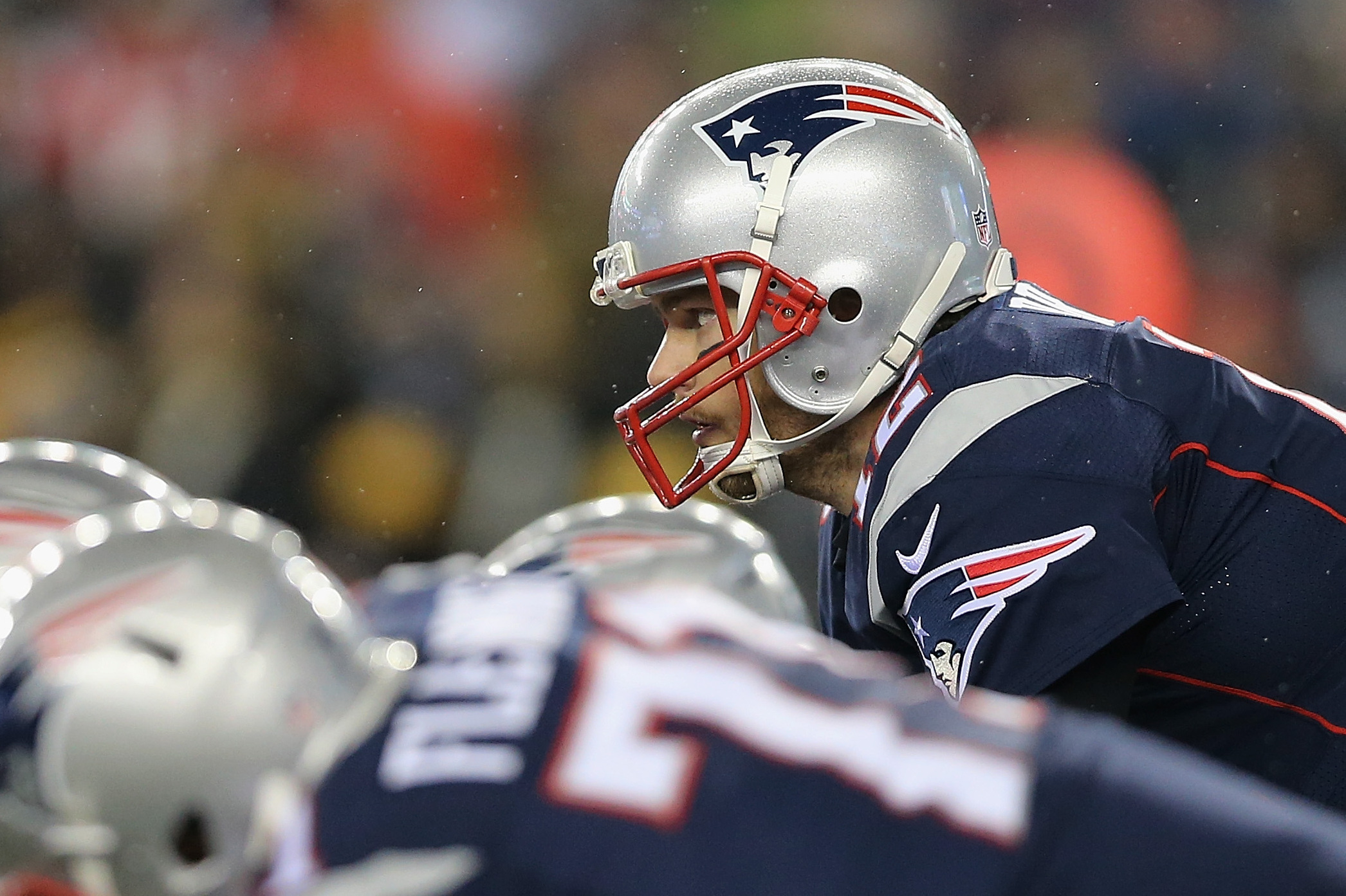 what a tentative quarterback throws：a hesitant signal-caller's pass