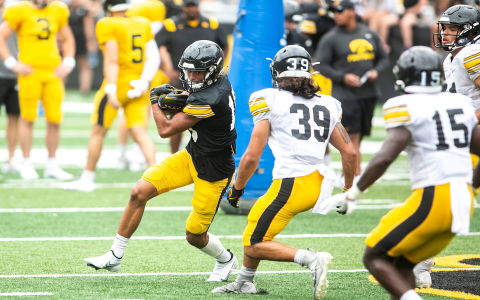 ayden hector transfer portal：ayden hector portal transition