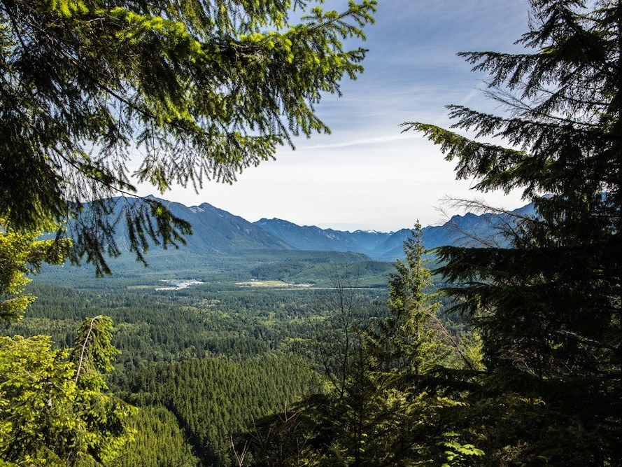 cedar butte trail：cedar butte pathway