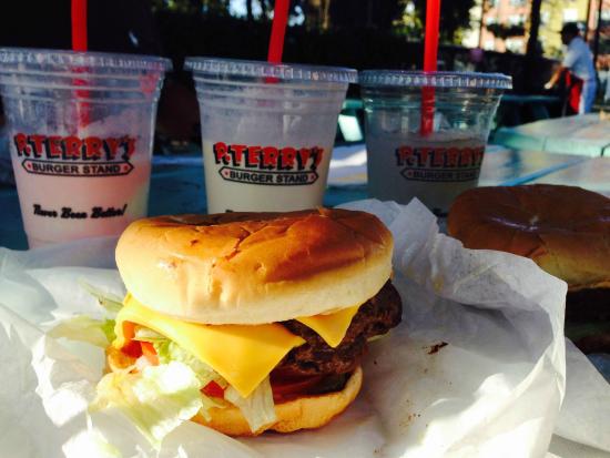 Looking for P Terrys Hours? Get the Full Details!